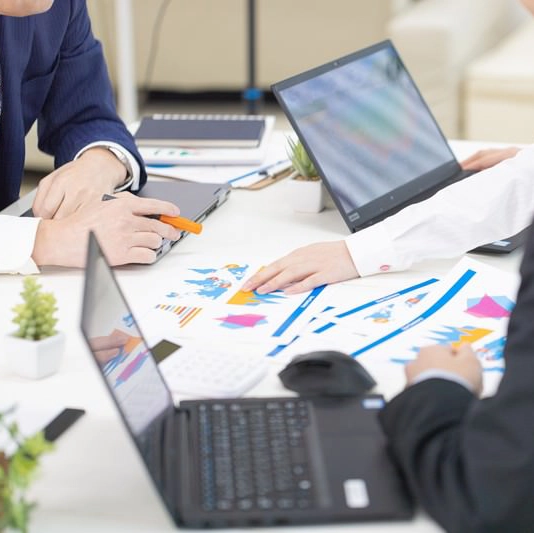 社内・商談で共有しやすい