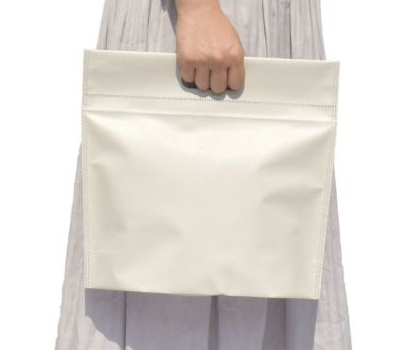 小判抜き型の保冷バッグ