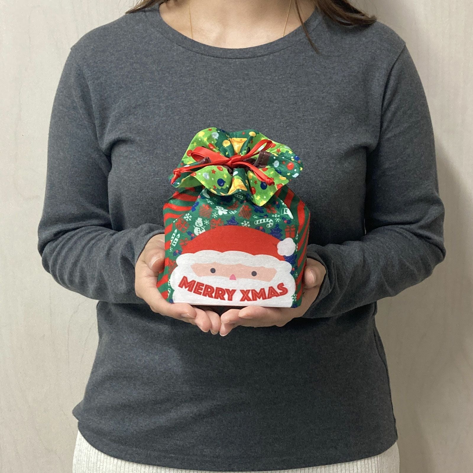 クリスマス】スクエア巾着｜不織布ギフト包装資材の仕入れ通販