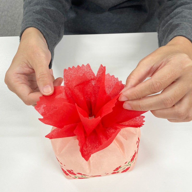 ラッピング｜【母の日】お花巾着（M)カーネーション柄｜不織布ラッピング袋｜20枚入～