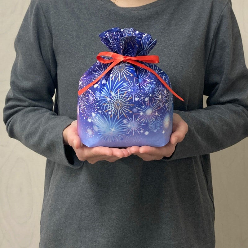 ラッピング｜【夏ギフト】巾着（小）キラキラ花火柄｜不織布ラッピング袋｜20枚入