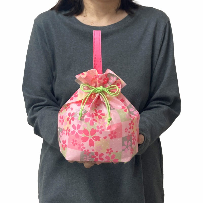 ラッピング｜手提げ巾着 ばら桜柄｜不織布ギフト包装資材の仕入れ通販 ラッピングの森