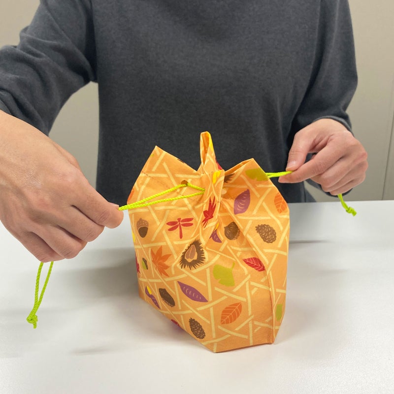 ラッピング｜【秋ギフト】信玄袋　いもくり紅葉柄｜不織布ラッピング袋｜20枚入～