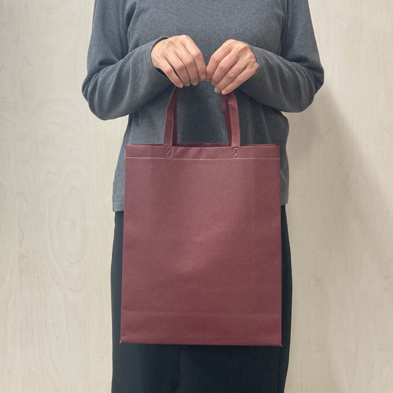 不織布バッグ｜【名入れ対応】不織布スクエアトート　厚手《100g》　A4縦サイズ｜ 100枚入